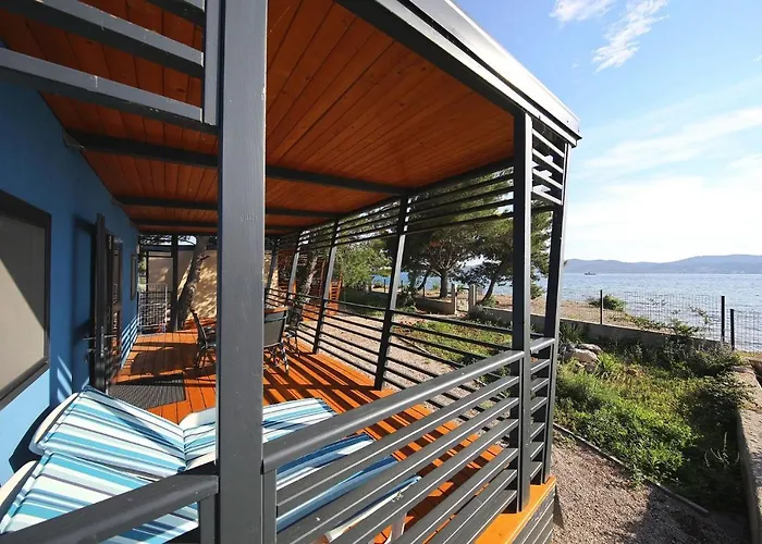 Nyaraló Mobile Safir