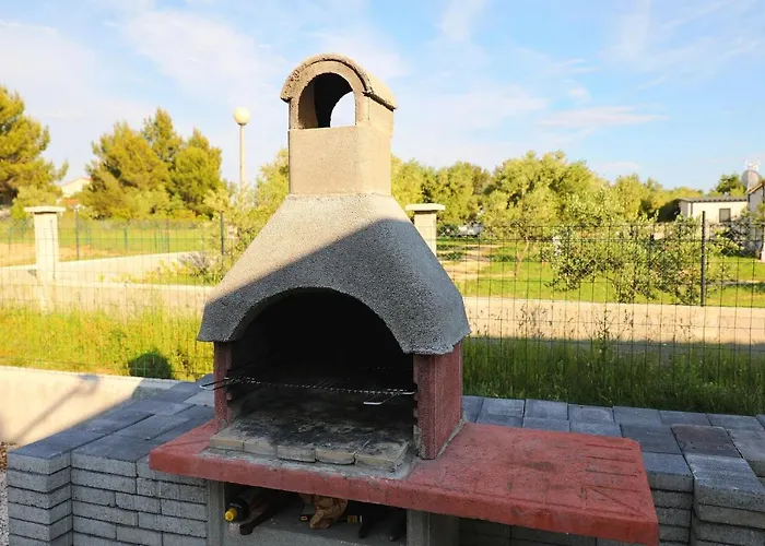 Mobile Safir Biograd na Moru