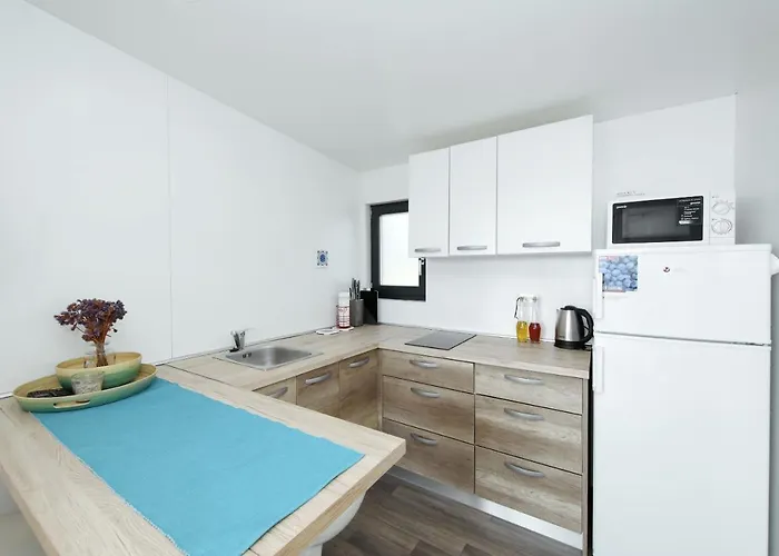 Mobile Safir * Biograd na Moru