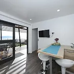 Holiday home Mobile Safir