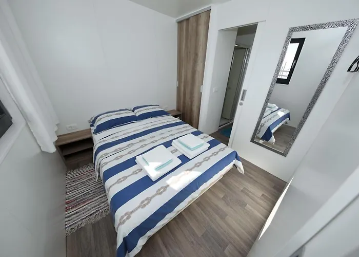 Mobile Safir Vikendica